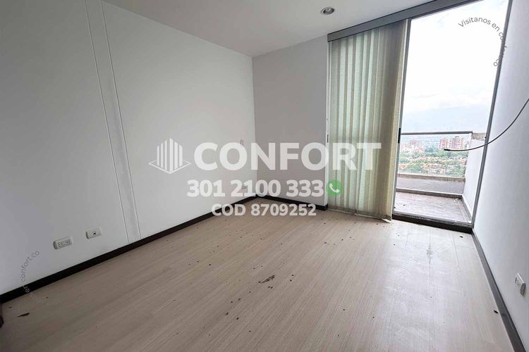 Apartamento de 3 alcobas en arriendo en Loma Del Esmeraldal, Envigado, 90 m² · foto 19 de 24