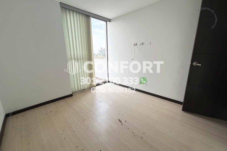 Apartamento de 3 alcobas en arriendo en Loma Del Esmeraldal, Envigado, 90 m² · foto 20 de 24