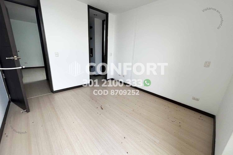Apartamento de 3 alcobas en arriendo en Loma Del Esmeraldal, Envigado, 90 m² · foto 22 de 24