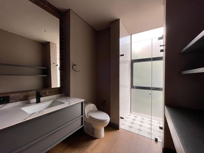 Apartamento de 2 alcobas en venta en Castropol, Medellín, 101 m² · foto 10 de 15