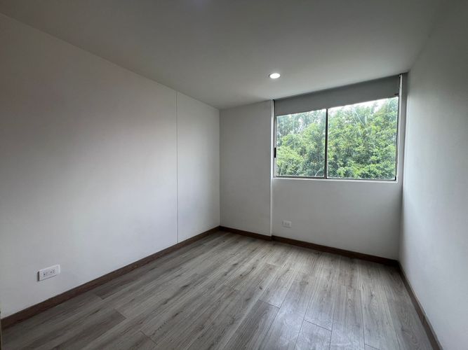 Apartamento de 3 alcobas en arriendo en El Poblado, Medellín, 73 m² · foto 9 de 16