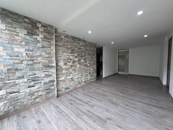 Apartamento de 3 alcobas en arriendo en El Poblado, Medellín, 73 m² · foto 12 de 16