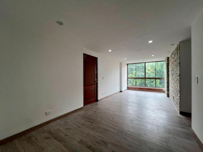 Apartamento de 3 alcobas en arriendo en El Poblado, Medellín, 73 m² · foto 4 de 16