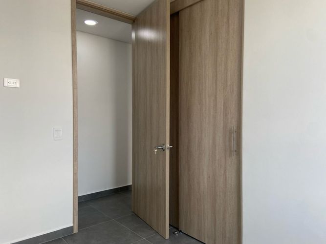 Apartamento de 3 alcobas en venta en Vegas De La Doctora, Sabaneta, 72 m² · foto 14 de 19