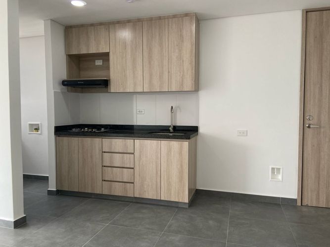 Apartamento de 3 alcobas en venta en Vegas De La Doctora, Sabaneta, 72 m² · foto 6 de 19