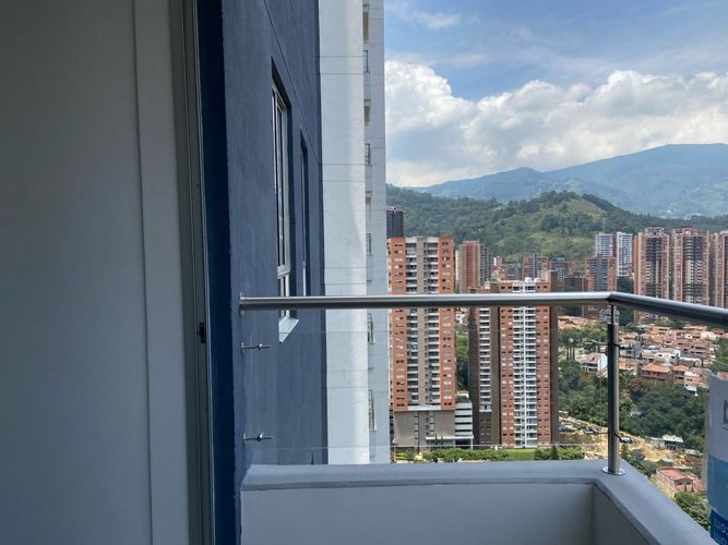 Apartamento de 3 alcobas en venta en Vegas De La Doctora, Sabaneta, 72 m² · foto 19 de 19