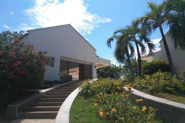 Apartamento de 4 alcobas en venta en Ricaurte, 670 m² · foto 2 de 10