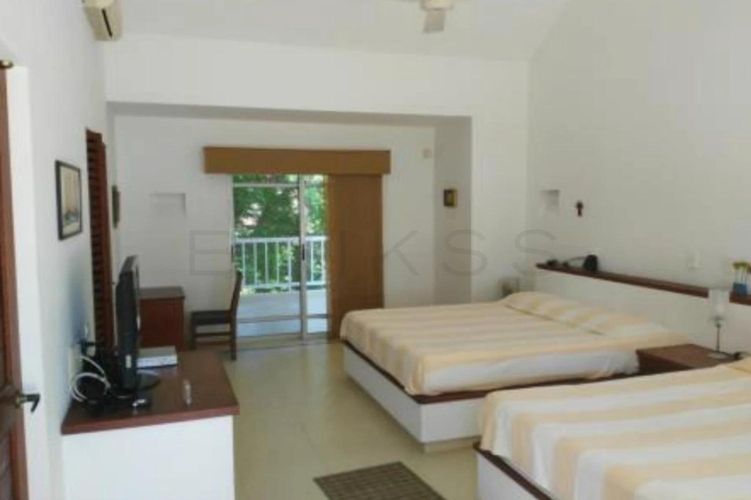 Apartamento de 4 alcobas en venta en Ricaurte, 670 m² · foto 9 de 10