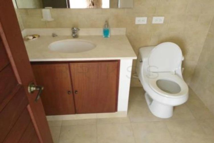 Apartamento de 4 alcobas en venta en Ricaurte, 670 m² · foto 10 de 10