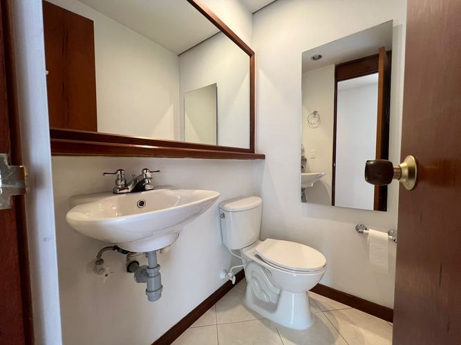 Apartamento de 3 alcobas en arriendo en El Poblado, Medellín, 88 m² · foto 13 de 14