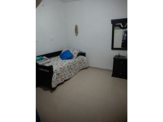 Casa de 5 alcobas en venta en Las Palmas, Medellín, 94 m² · foto 3 de 14