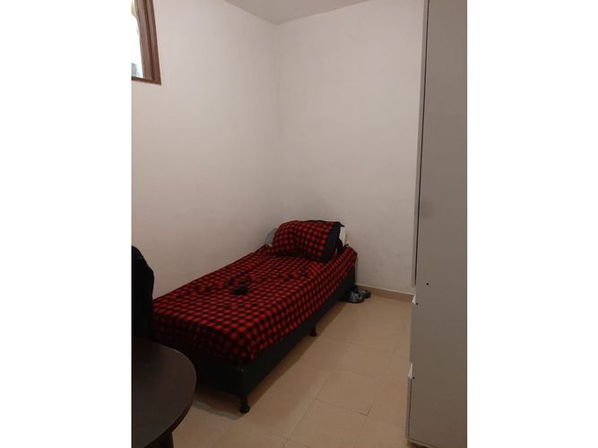 Casa de 5 alcobas en venta en Las Palmas, Medellín, 94 m² · foto 4 de 14