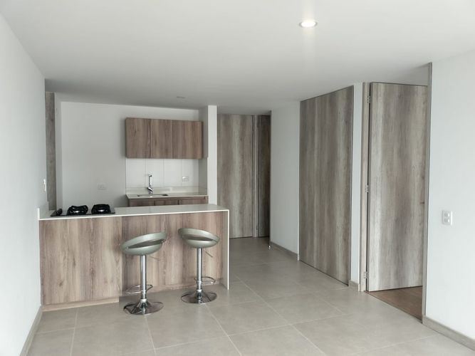 Apartamento de 1 alcoba en arriendo en El Poblado, Medellín, 55 m² · foto 2 de 12