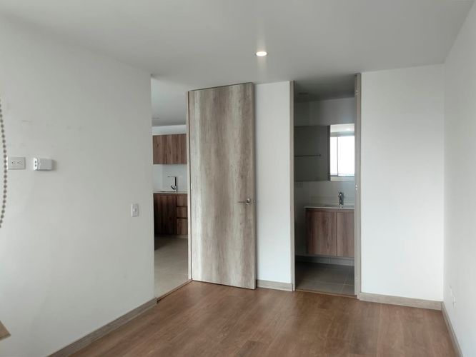 Apartamento de 1 alcoba en arriendo en El Poblado, Medellín, 55 m² · foto 10 de 12