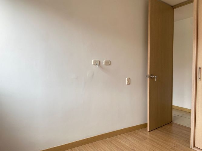 Apartamento de 3 alcobas en arriendo en San Jose, Sabaneta, 85 m² · foto 14 de 17
