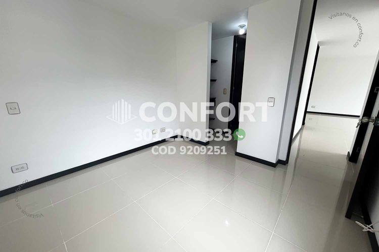 Apartamento de 2 alcobas en arriendo en El Poblado, Medellín · foto 11 de 24
