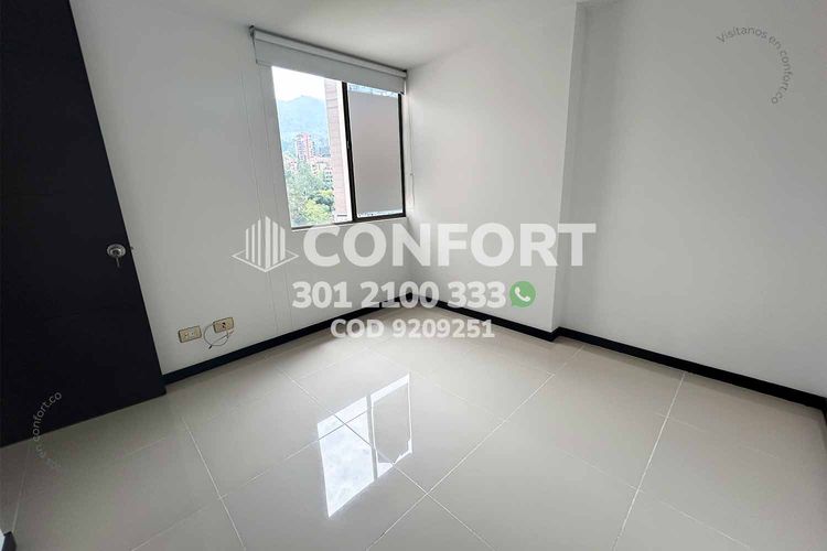 Apartamento de 2 alcobas en arriendo en El Poblado, Medellín · foto 13 de 24