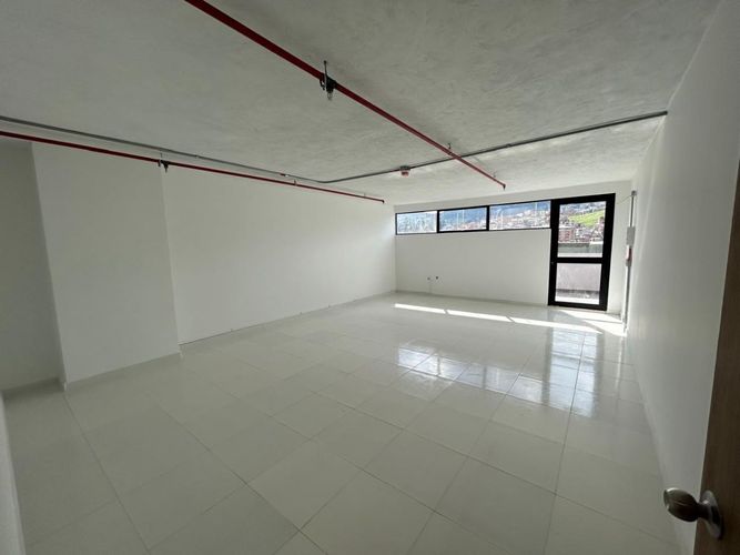 Oficina en arriendo en Flandes, La Calera, 36 m² · foto 9 de 22
