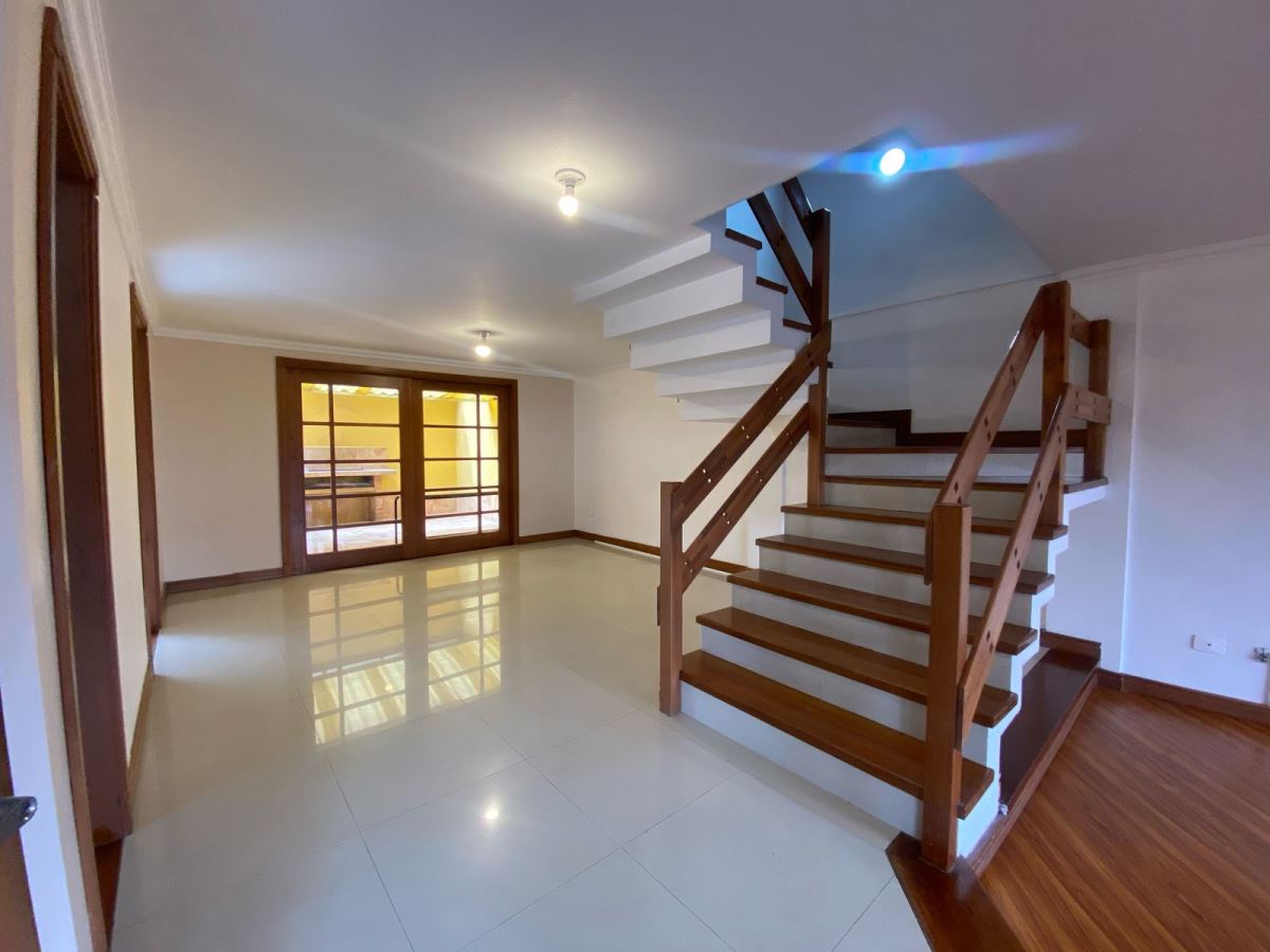 Casa en venta en La Estrella, Chía · foto 2 de 24