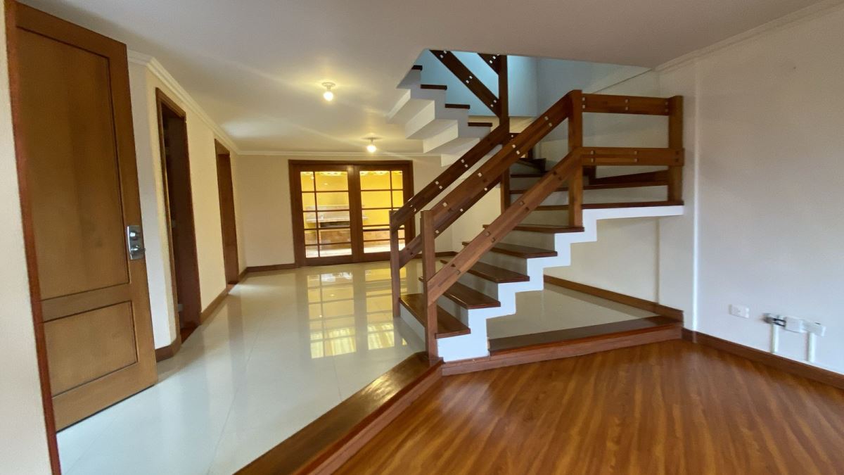 Casa en venta en La Estrella, Chía · foto 3 de 24