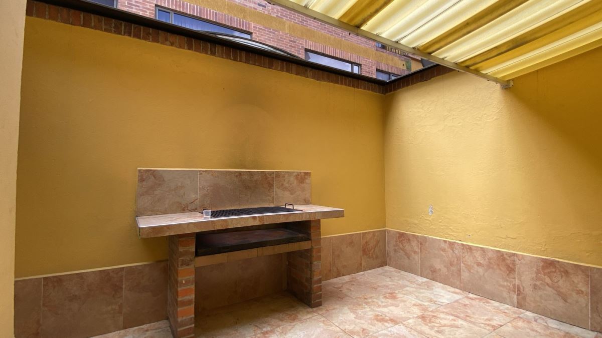 Casa en venta en La Estrella, Chía · foto 14 de 24