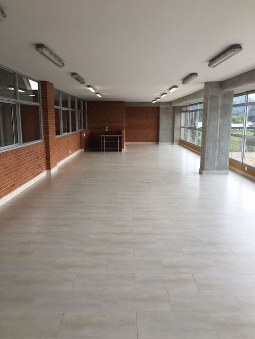 Bodega en venta en Centro Tocancipá, Tocancipá, 1054 m² · foto 10 de 12