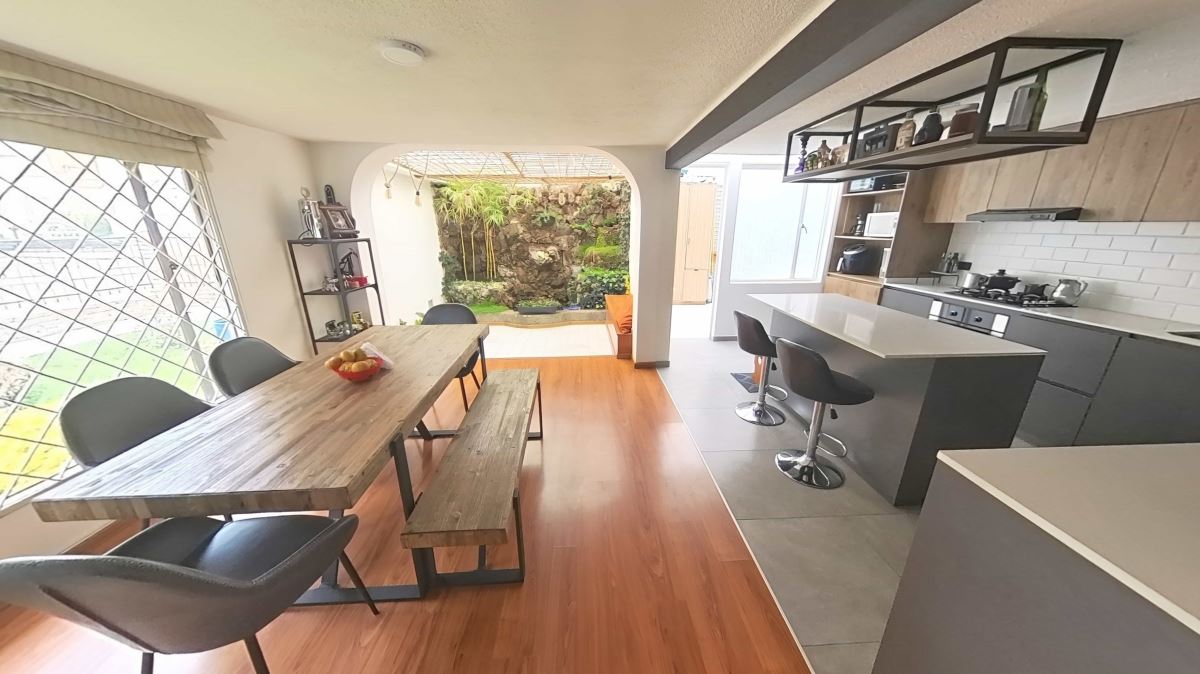 Casa en venta en Cedritos, Bogotá · foto 4 de 24