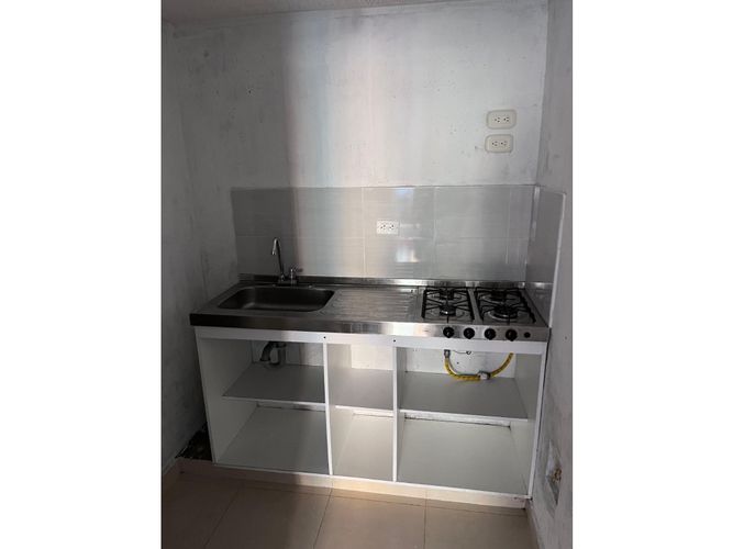 Apartamento de 2 alcobas en venta en Engativá, Soacha, 48 m² · foto 4 de 19