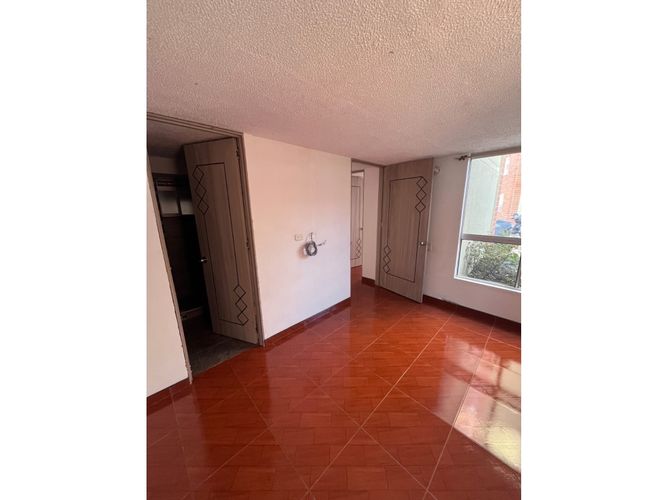 Apartamento de 2 alcobas en venta en Engativá, Soacha, 48 m² · foto 7 de 19