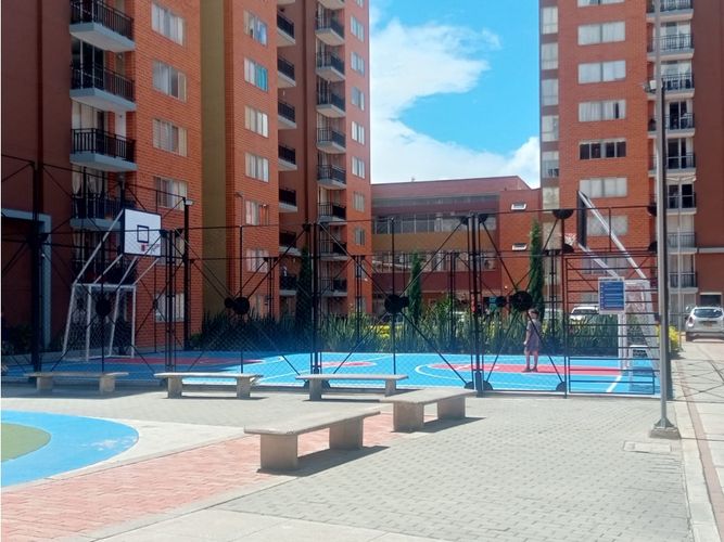 Apartamento de 2 alcobas en venta en Engativá, Soacha, 48 m² · foto 12 de 19