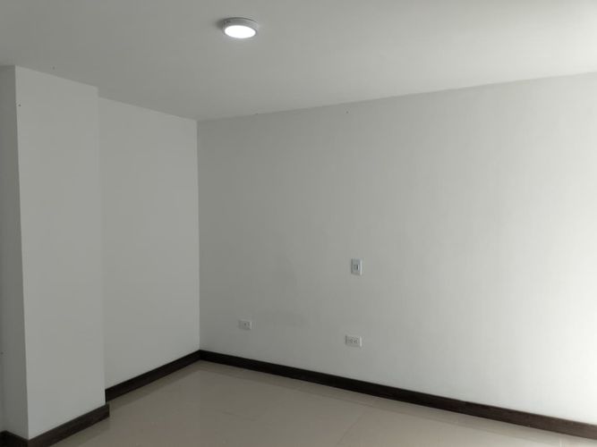 Apartamento de 2 alcobas en arriendo en El Poblado, Medellín, 68 m² · foto 8 de 13