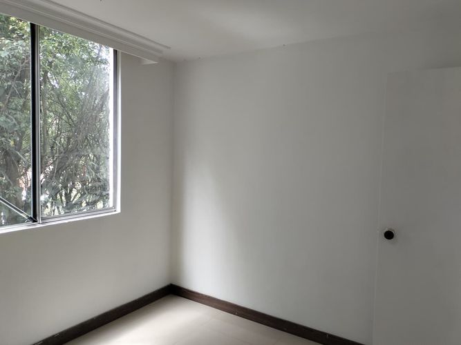 Apartamento de 2 alcobas en arriendo en El Poblado, Medellín, 68 m² · foto 11 de 13