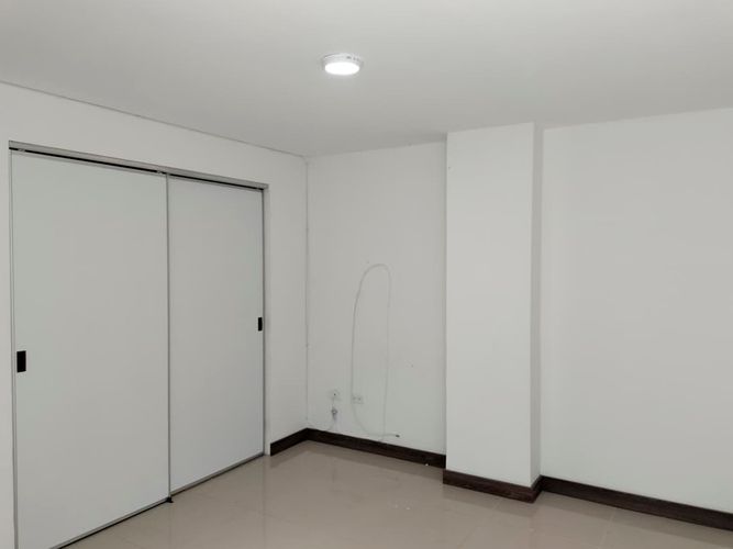 Apartamento de 2 alcobas en arriendo en El Poblado, Medellín, 68 m² · foto 7 de 13