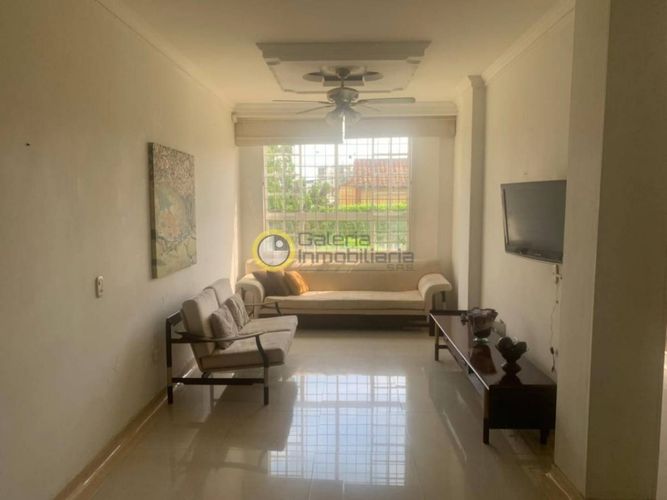 Casa de 5 alcobas en venta en Lagos Del Cacique, Bucaramanga, 657 m² · foto 5 de 24