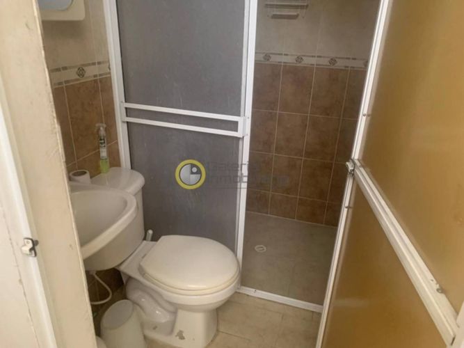Casa de 5 alcobas en venta en Lagos Del Cacique, Bucaramanga, 657 m² · foto 12 de 24