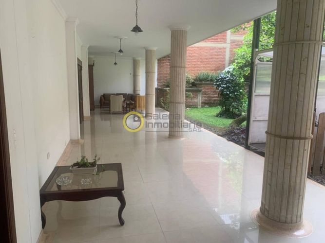 Casa de 5 alcobas en venta en Lagos Del Cacique, Bucaramanga, 657 m² · foto 14 de 24