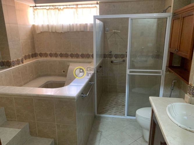 Casa de 5 alcobas en venta en Lagos Del Cacique, Bucaramanga, 657 m² · foto 21 de 24