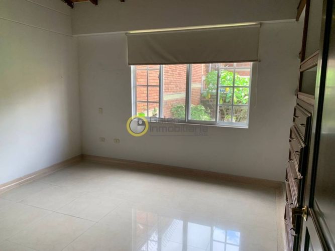Casa de 5 alcobas en venta en Lagos Del Cacique, Bucaramanga, 657 m² · foto 24 de 24
