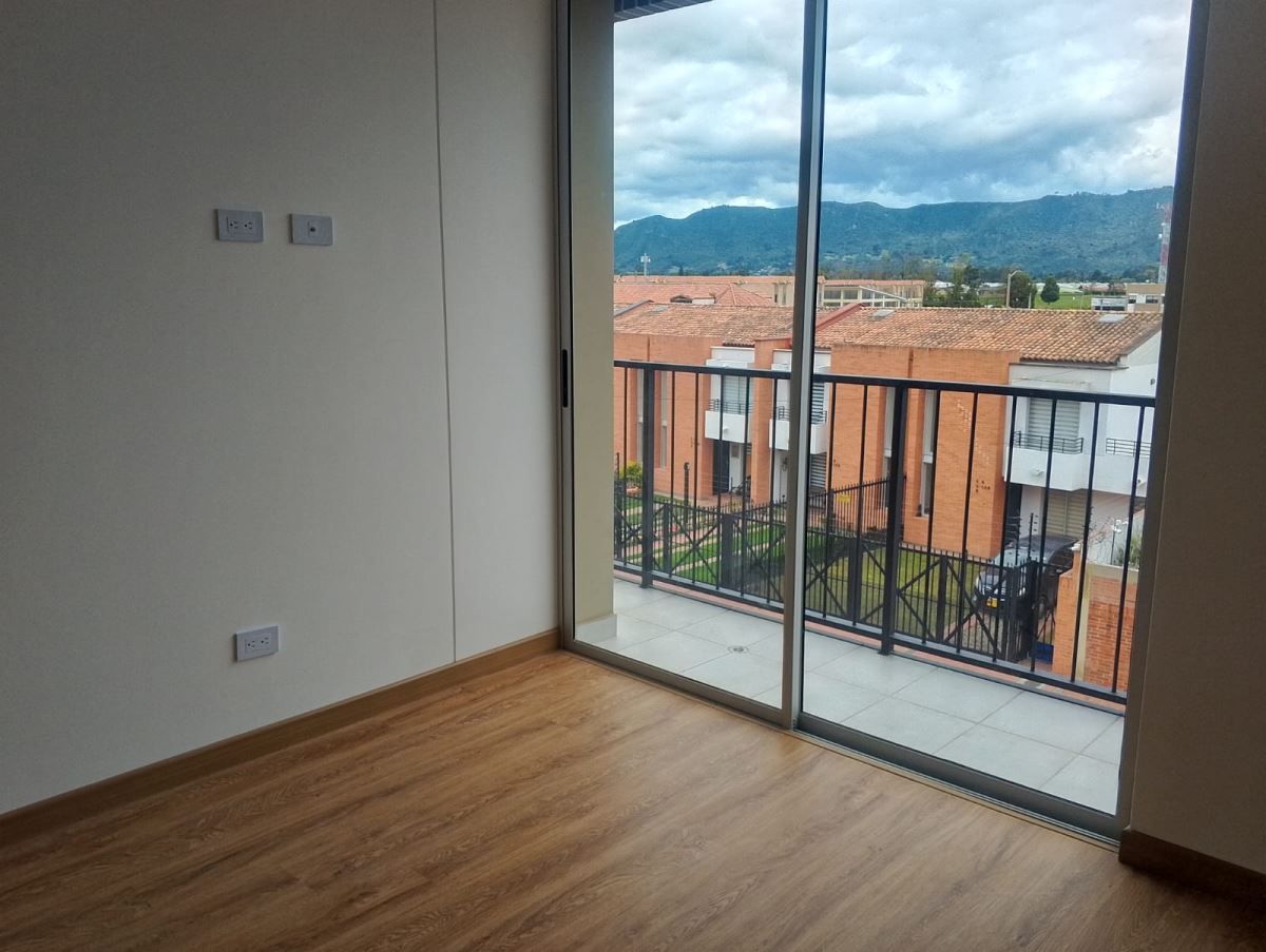 Apartamento en venta en Santa Lucia, Chía · foto 20 de 24