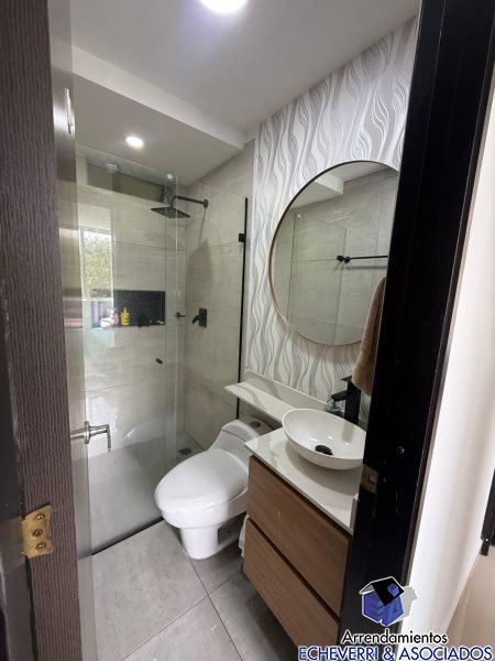 Apartamento en venta en La Cuenca, Envigado · foto 6 de 10