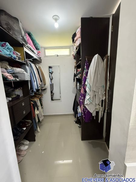 Apartamento en venta en La Cuenca, Envigado · foto 7 de 10