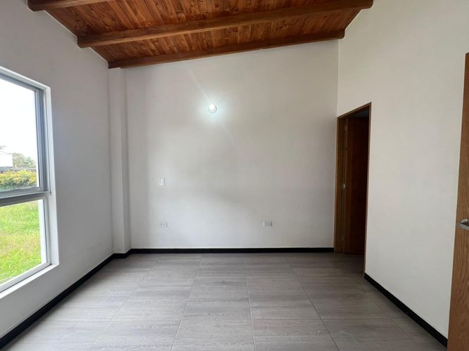 Casa en venta en Ub. Monteverde, Rionegro, 147 m² · foto 8 de 13