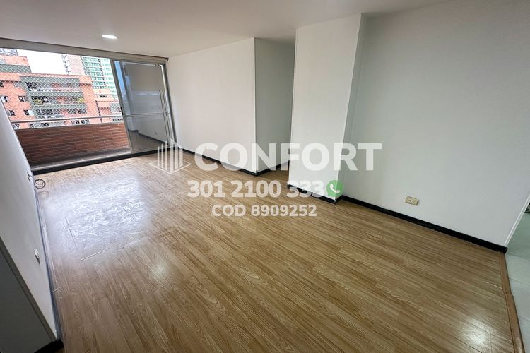 Apartamento de 3 alcobas en arriendo en Ciudad Del Río, Medellín · foto 2 de 24