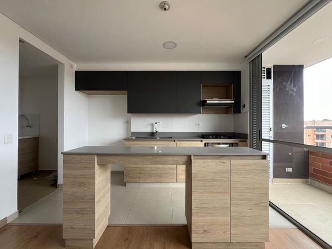 Apartamento de 3 alcobas en venta en El Tablazo, Rionegro, 80 m² · foto 4 de 14