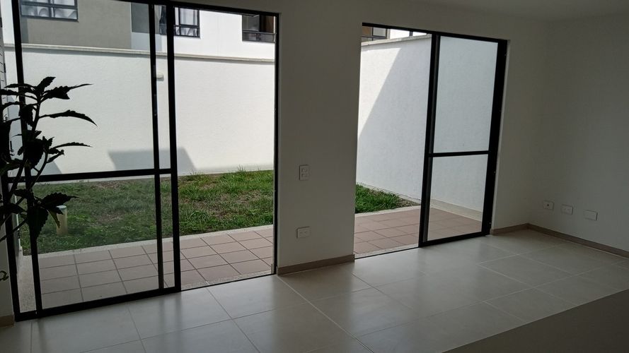 Casa de 3 alcobas en venta en Alfaguara, Jamundí, 124 m² · foto 6 de 24