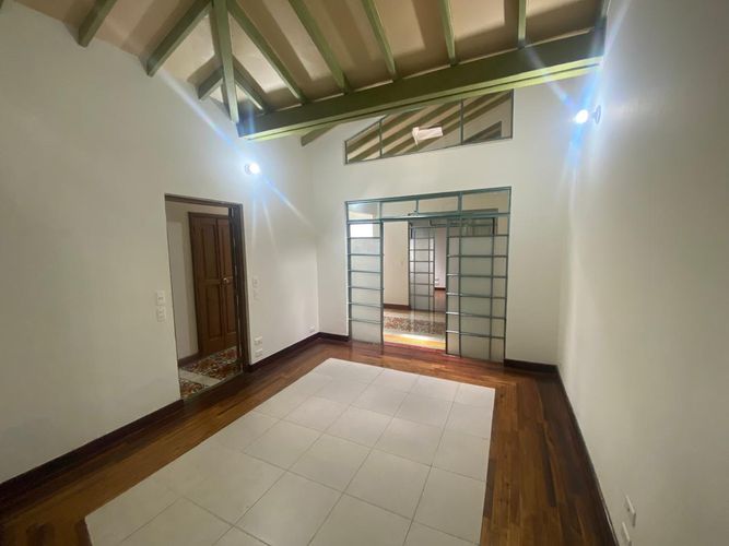 Oficina en arriendo en El Poblado, Medellín, 62 m² · foto 10 de 12
