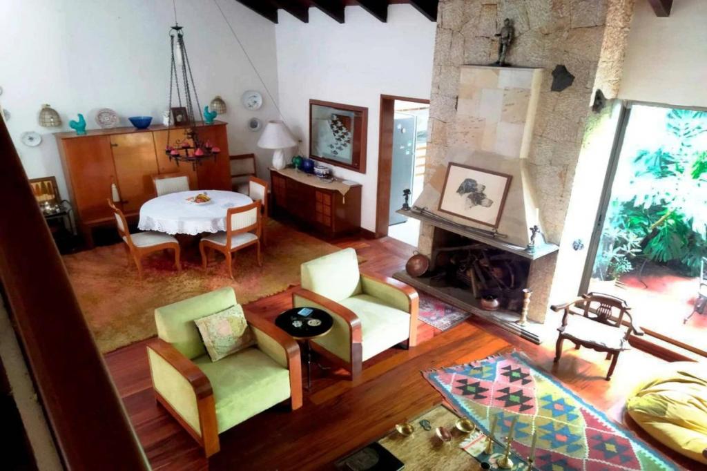 Casa en venta en Santa Ana, Bogotá · foto 2 de 17