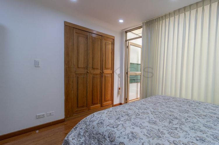 Apartamento de 3 alcobas en venta en Bella Suiza, Bogotá, 167 m² · foto 9 de 16