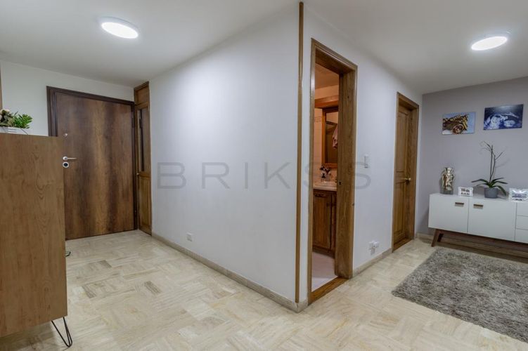 Apartamento de 3 alcobas en venta en Bella Suiza, Bogotá, 167 m² · foto 16 de 16