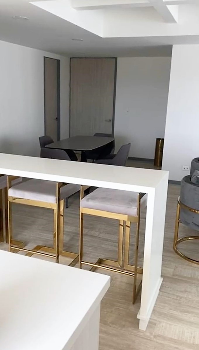 Apartamento en venta en Pinares, Pereira · foto 4 de 10